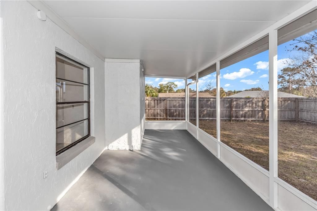 En Venta: $435,000 (4 camas, 2 baños, 1808 Pies cuadrados)