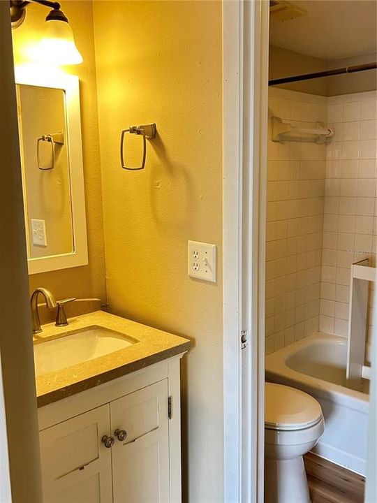 В аренду: $1,100 (1 спален, 1 ванн, 475 Квадратных фут)