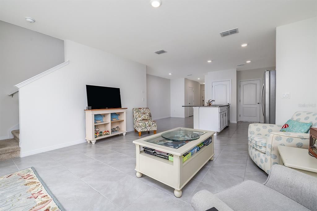 For Sale: $259,900 (2 beds, 2 baths, 1624 Square Feet)