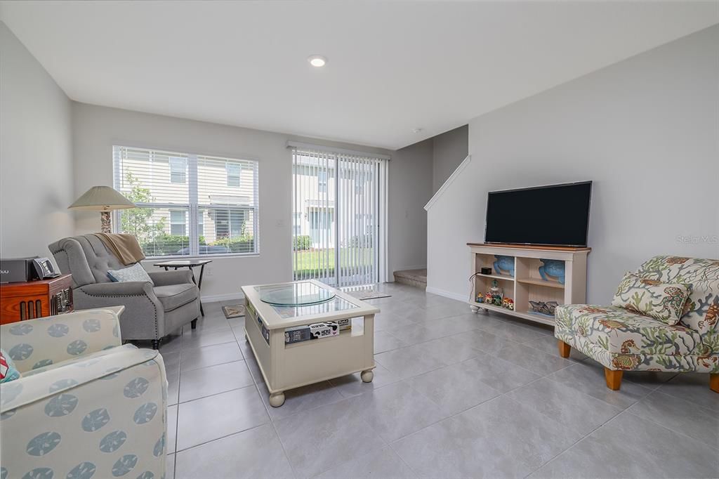 For Sale: $259,900 (2 beds, 2 baths, 1624 Square Feet)