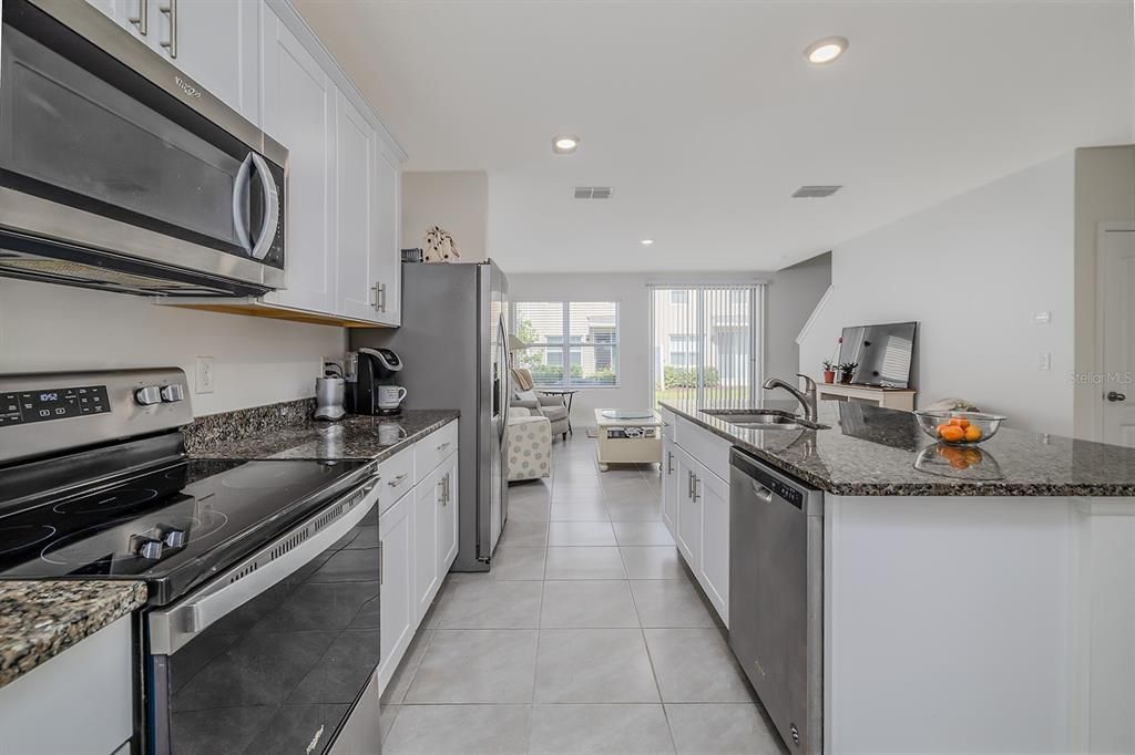 For Sale: $259,900 (2 beds, 2 baths, 1624 Square Feet)