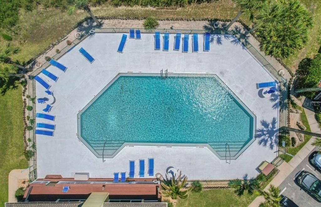 На продажу: $339,000 (2 спален, 2 ванн, 1140 Квадратных фут)