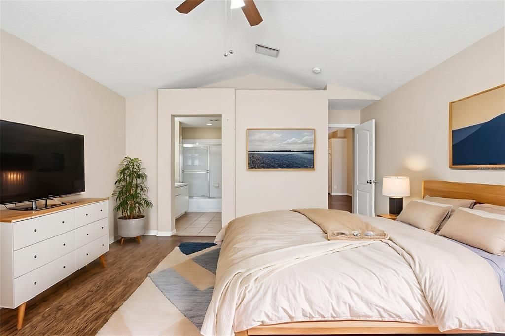 待售: $260,000 (3 贝兹, 2 浴室, 1653 平方英尺)