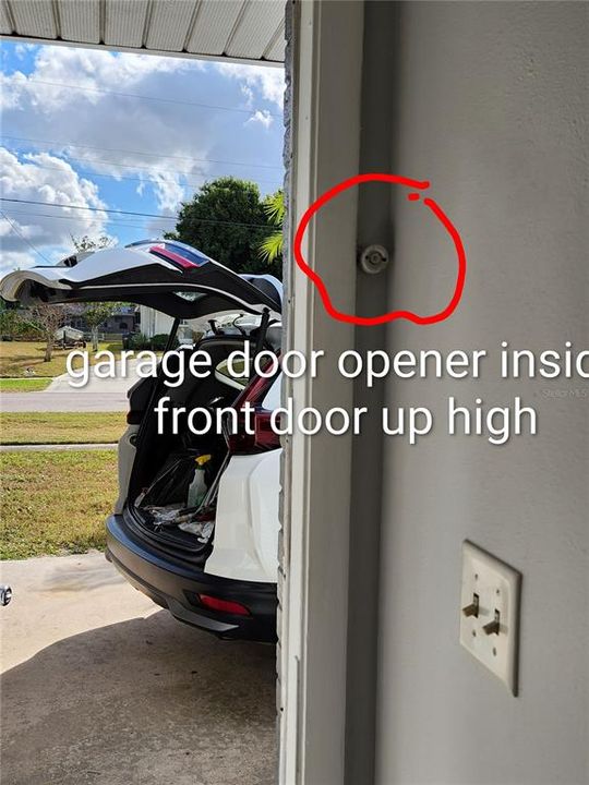 For Sale: $219,000 (3 beds, 2 baths, 1259 Square Feet)