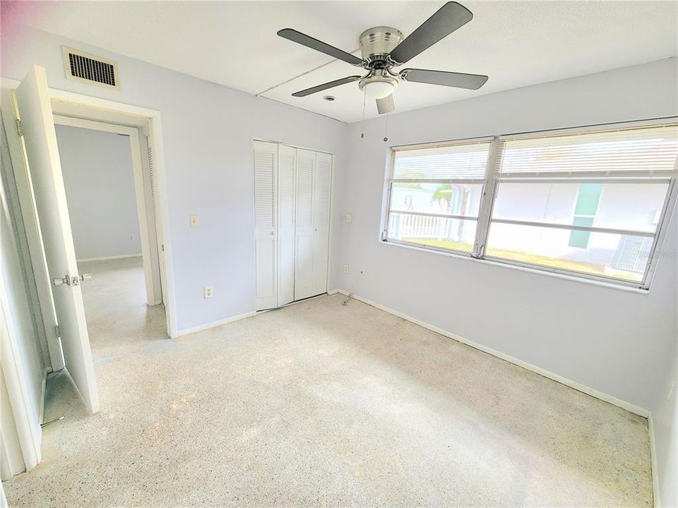 For Sale: $219,000 (3 beds, 2 baths, 1259 Square Feet)