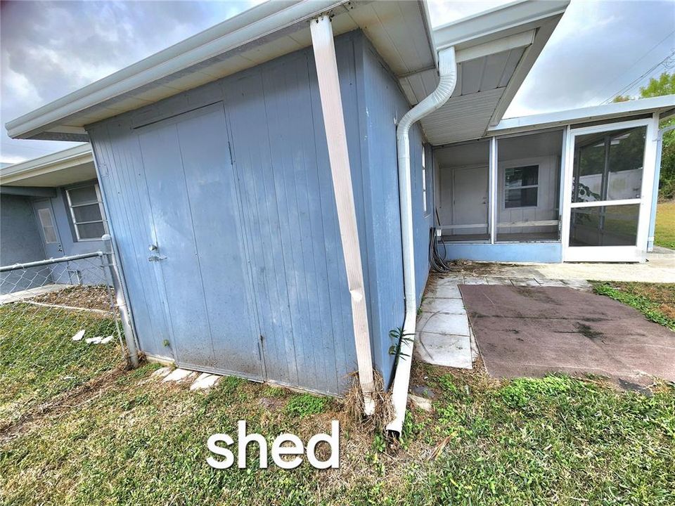 For Sale: $219,000 (3 beds, 2 baths, 1259 Square Feet)