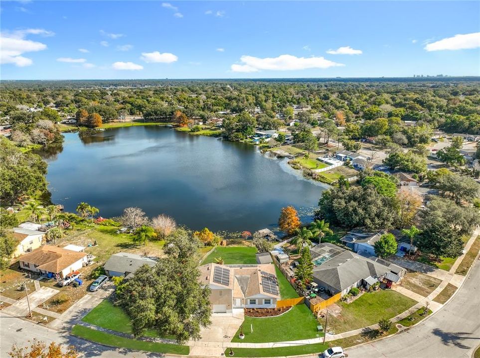 На продажу: $499,900 (6 спален, 4 ванн, 2660 Квадратных фут)