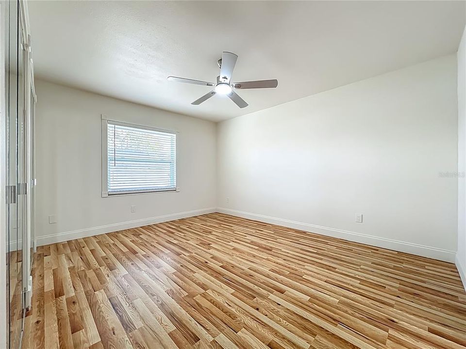 На продажу: $499,900 (6 спален, 4 ванн, 2660 Квадратных фут)