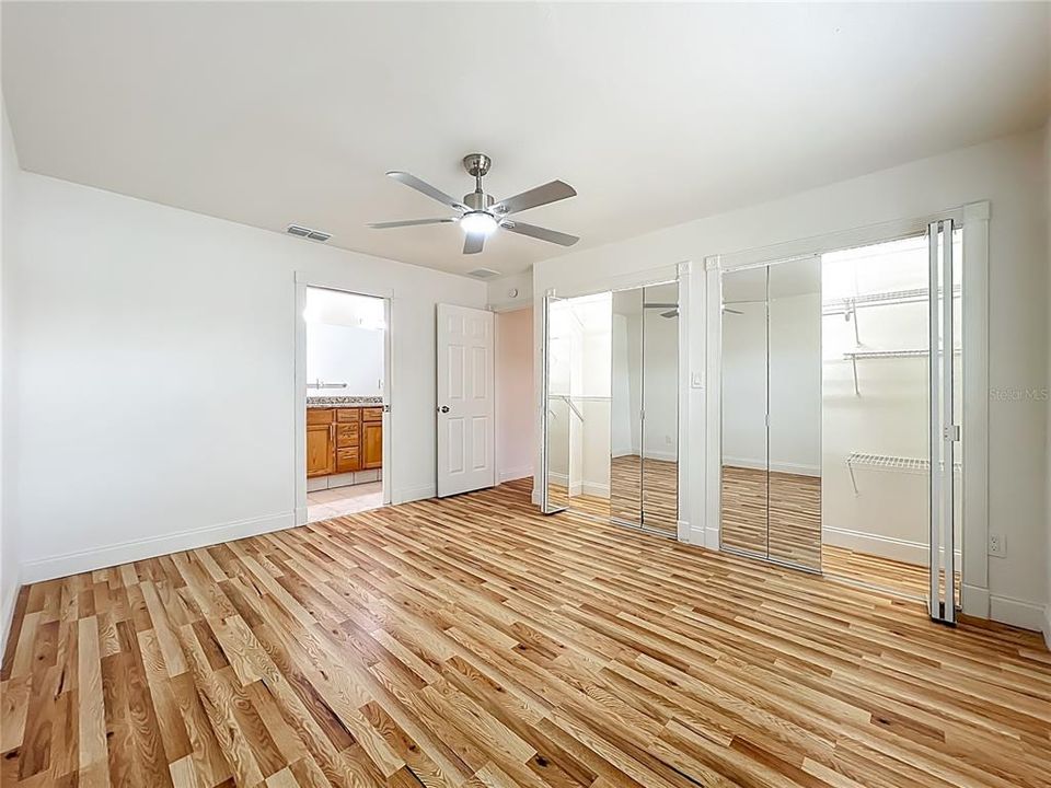 На продажу: $499,900 (6 спален, 4 ванн, 2660 Квадратных фут)