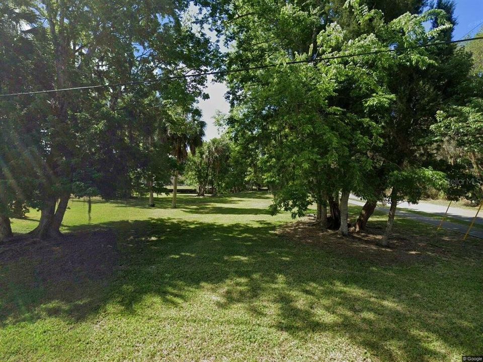 待售: $228,000 (0.30 acres)