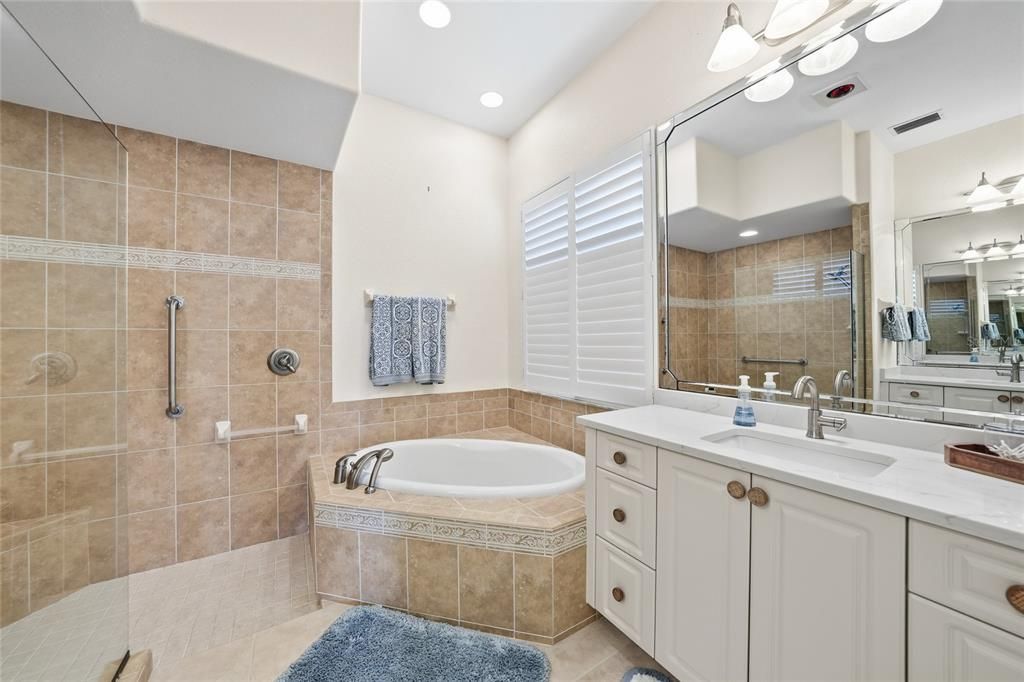 待售: $1,100,000 (3 贝兹, 2 浴室, 2114 平方英尺)