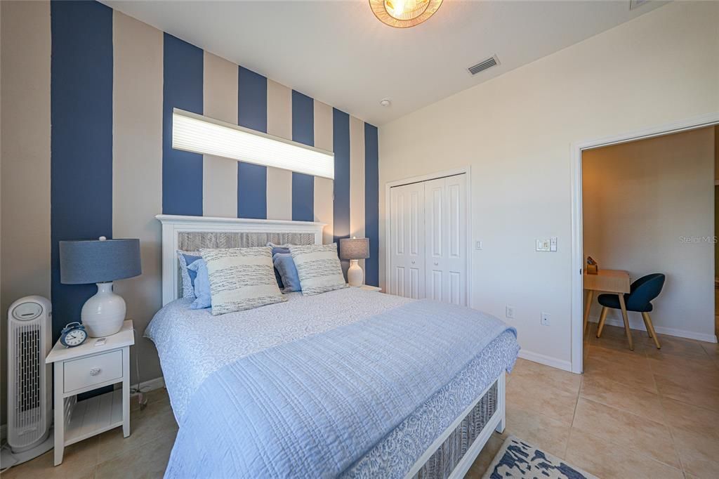 待售: $1,100,000 (3 贝兹, 2 浴室, 2114 平方英尺)