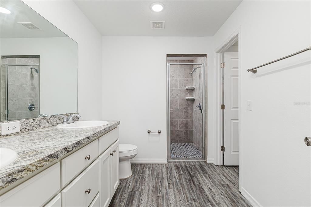 En Venta: $359,900 (3 camas, 2 baños, 1513 Pies cuadrados)