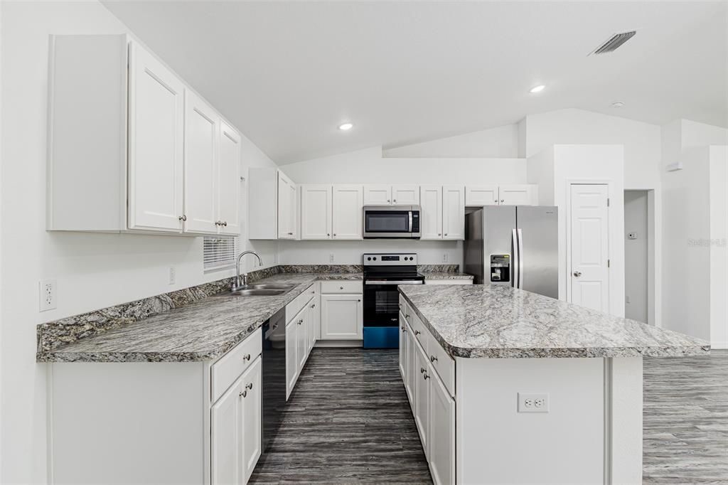 En Venta: $359,900 (3 camas, 2 baños, 1513 Pies cuadrados)