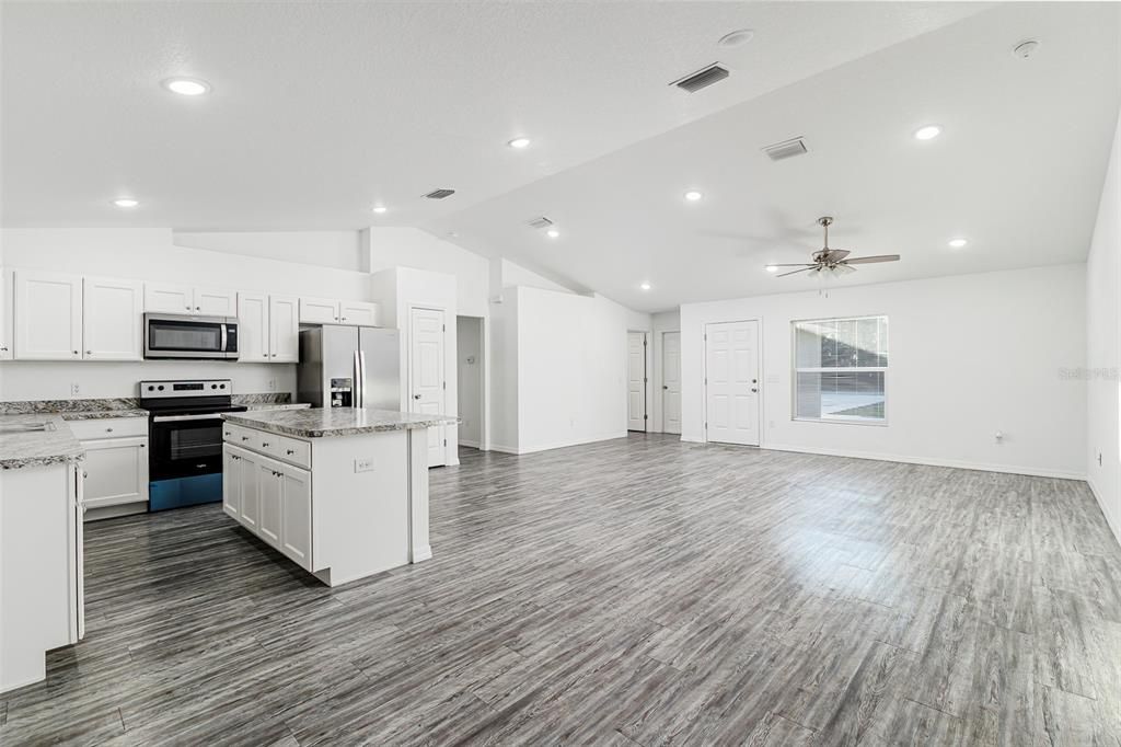 En Venta: $359,900 (3 camas, 2 baños, 1513 Pies cuadrados)