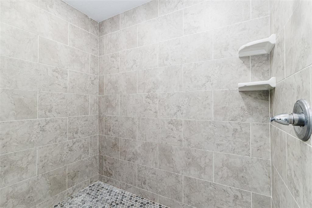 En Venta: $359,900 (3 camas, 2 baños, 1513 Pies cuadrados)