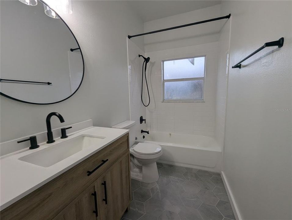 For Rent: $3,000 (3 beds, 2 baths, 2066 Square Feet)