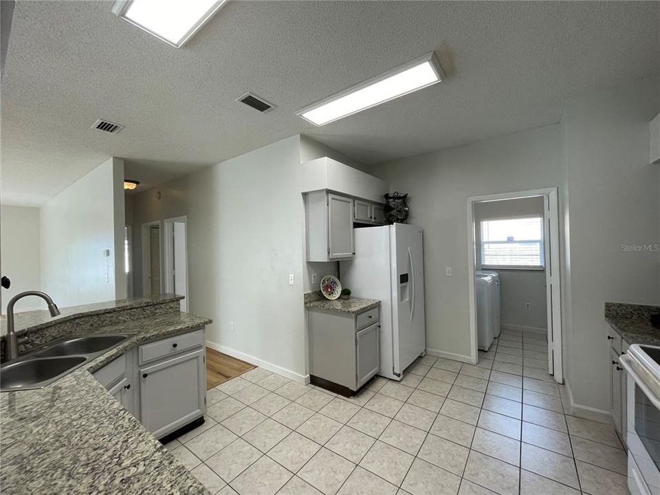 For Rent: $3,000 (3 beds, 2 baths, 2066 Square Feet)