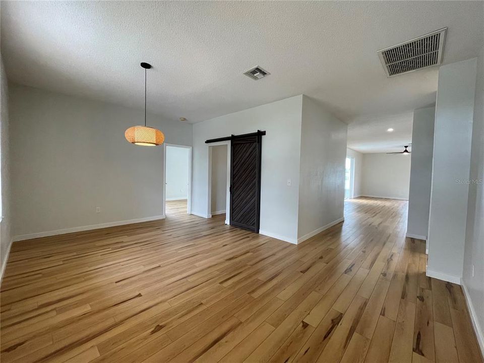 For Rent: $3,000 (3 beds, 2 baths, 2066 Square Feet)