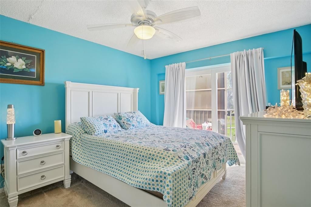 En Venta: $249,000 (2 camas, 2 baños, 1185 Pies cuadrados)