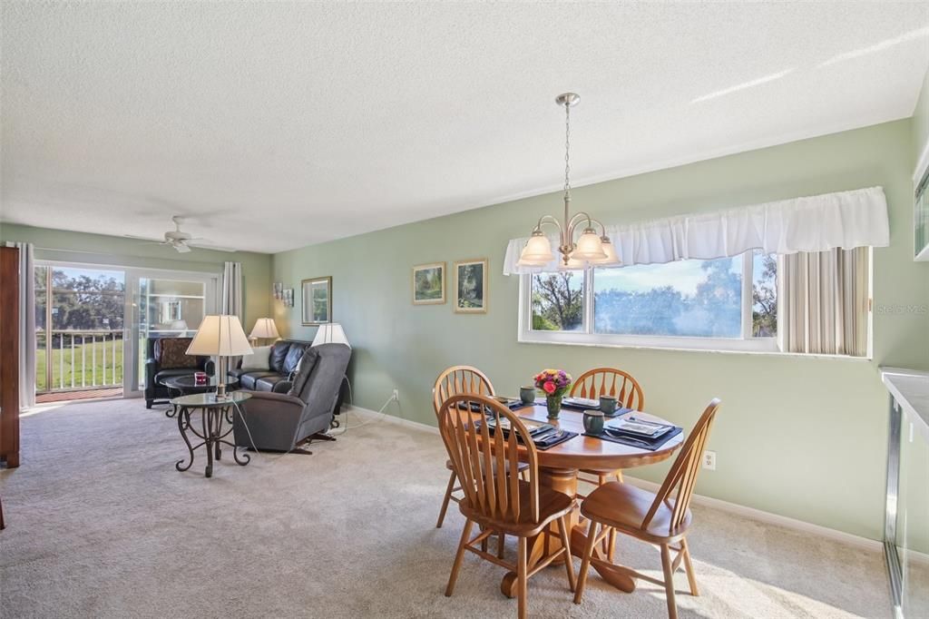 En Venta: $249,000 (2 camas, 2 baños, 1185 Pies cuadrados)