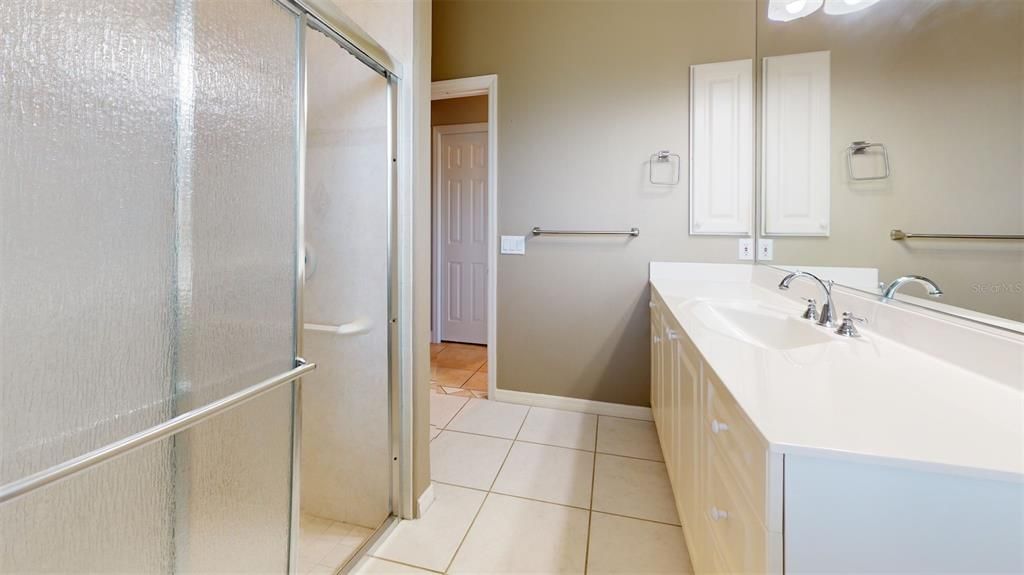 На продажу: $799,000 (3 спален, 2 ванн, 2315 Квадратных фут)