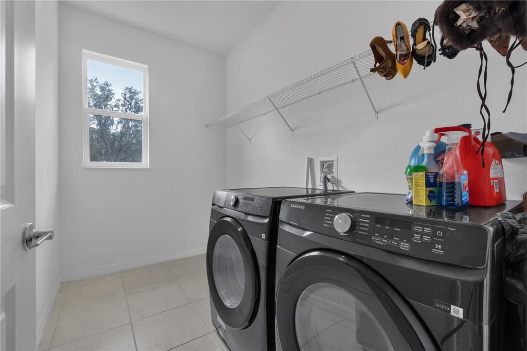 На продажу: $440,000 (2 спален, 1 ванн, 1082 Квадратных фут)