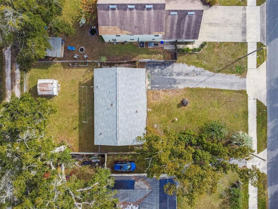 For Sale: $159,900 (2 beds, 1 baths, 1085 Square Feet)