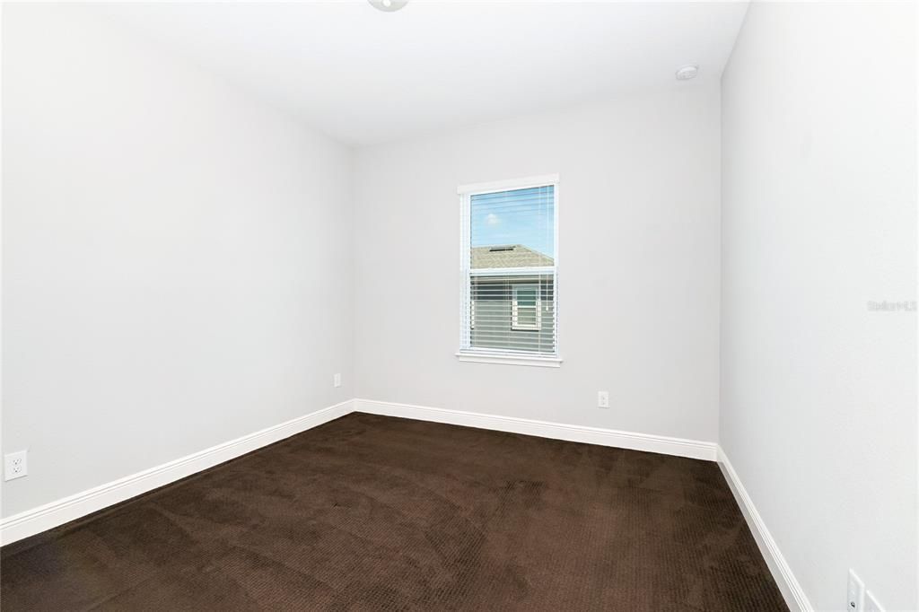 En Renta: $2,850 (3 camas, 2 baños, 1955 Pies cuadrados)