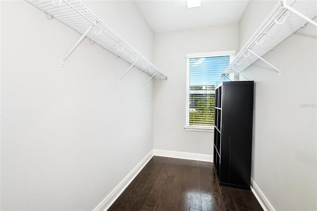 En Renta: $2,850 (3 camas, 2 baños, 1955 Pies cuadrados)