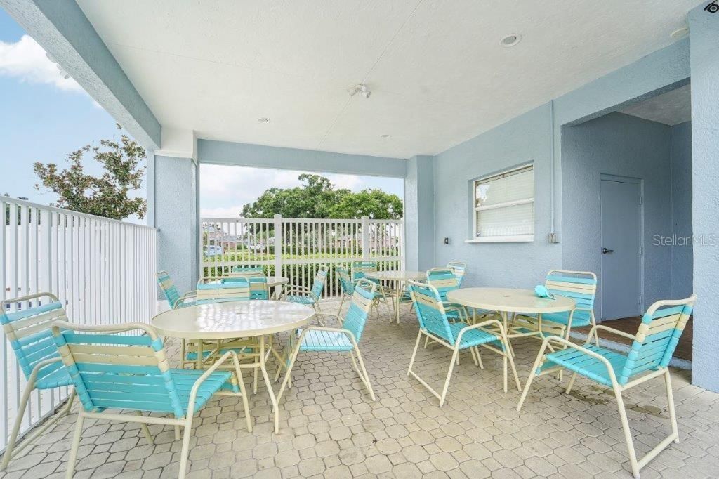 For Sale: $320,000 (3 beds, 2 baths, 1350 Square Feet)