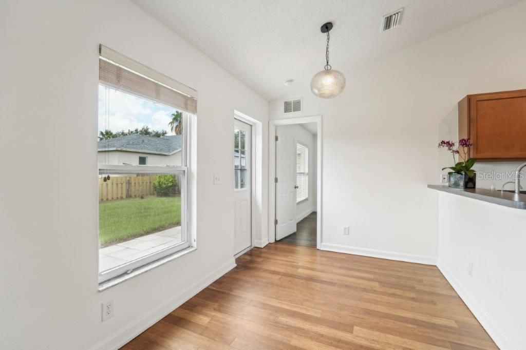 For Sale: $320,000 (3 beds, 2 baths, 1350 Square Feet)