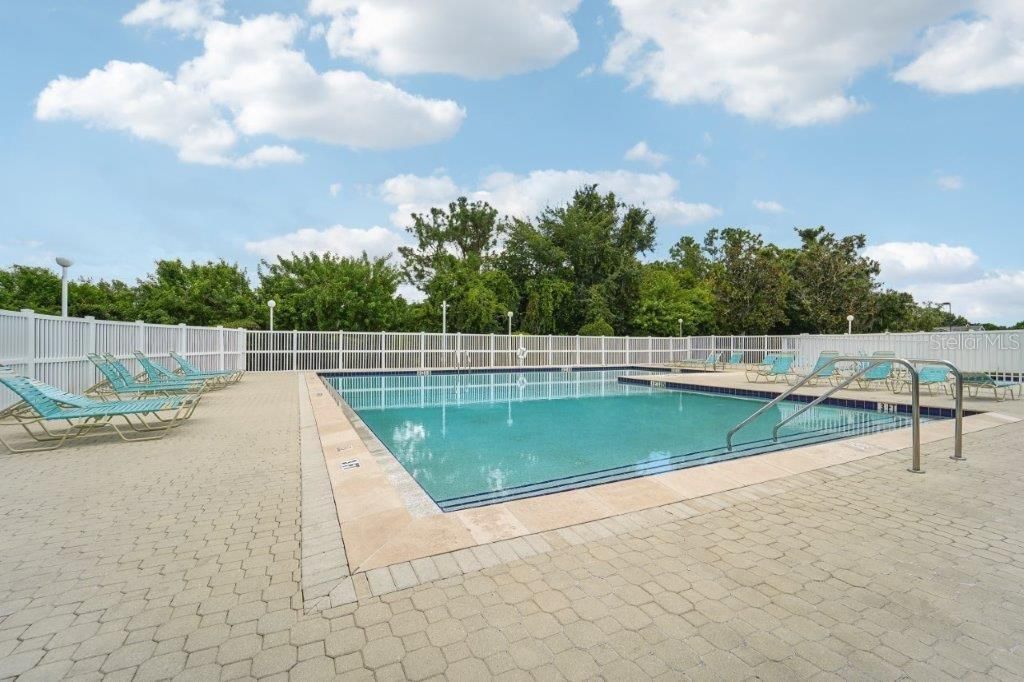 For Sale: $320,000 (3 beds, 2 baths, 1350 Square Feet)