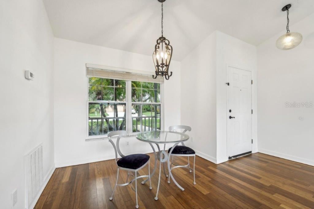 For Sale: $320,000 (3 beds, 2 baths, 1350 Square Feet)