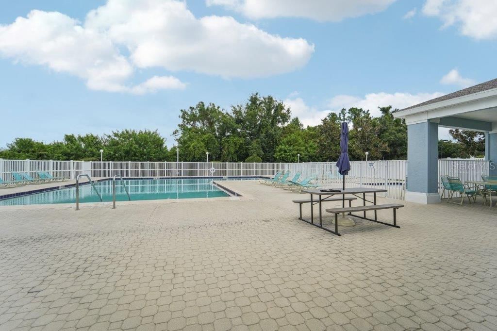 For Sale: $320,000 (3 beds, 2 baths, 1350 Square Feet)