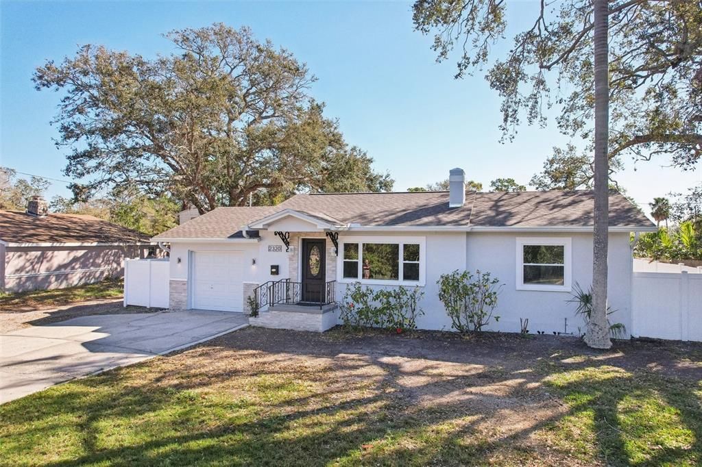 En Venta: $295,000 (2 camas, 1 baños, 1020 Pies cuadrados)