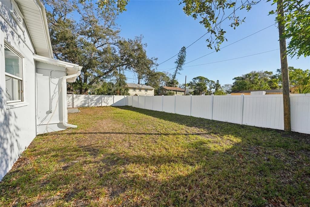 En Venta: $295,000 (2 camas, 1 baños, 1020 Pies cuadrados)