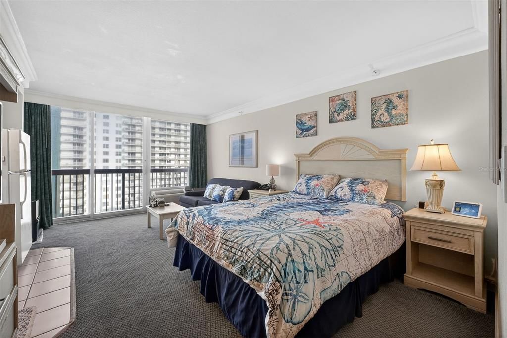 На продажу: $89,900 (0 спален, 1 ванн, 339 Квадратных фут)