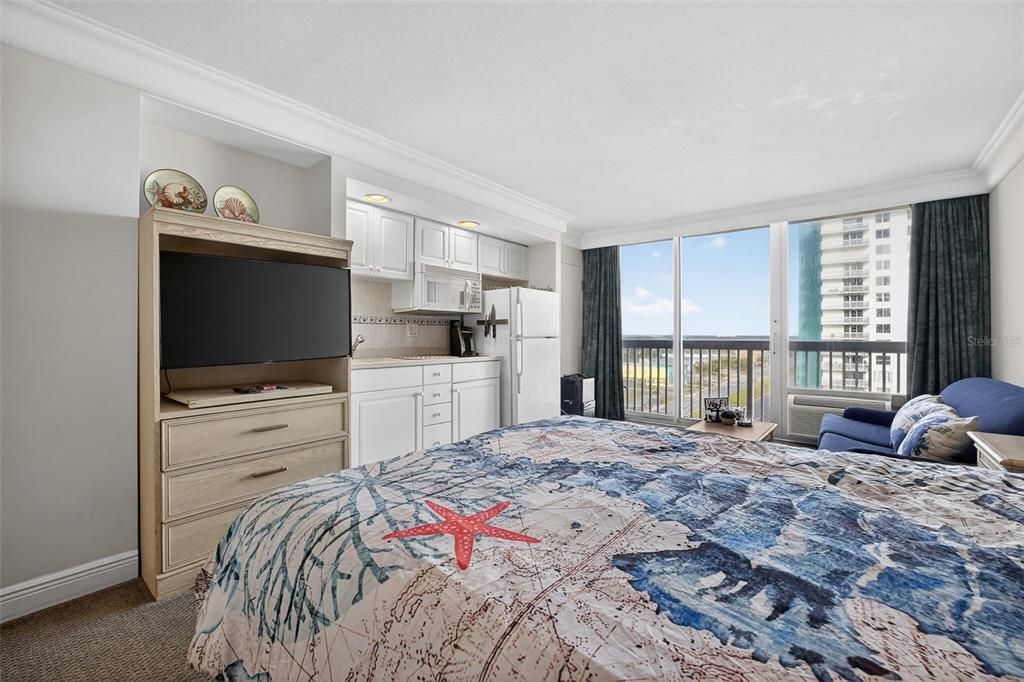 На продажу: $89,900 (0 спален, 1 ванн, 339 Квадратных фут)