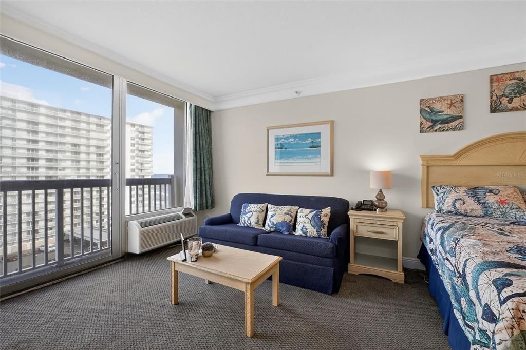 На продажу: $89,900 (0 спален, 1 ванн, 339 Квадратных фут)