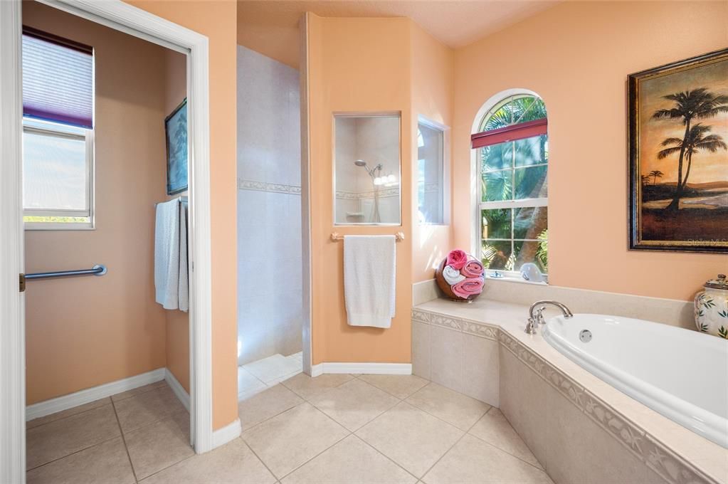 待售: $515,000 (3 贝兹, 2 浴室, 2068 平方英尺)