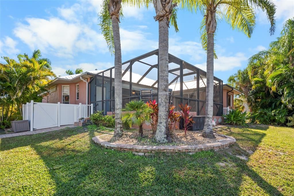 待售: $515,000 (3 贝兹, 2 浴室, 2068 平方英尺)