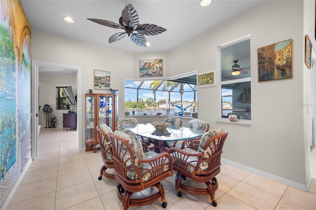 待售: $515,000 (3 贝兹, 2 浴室, 2068 平方英尺)