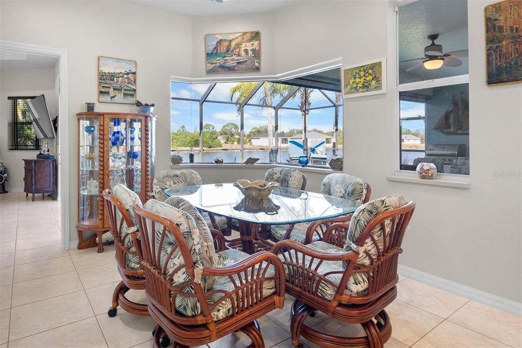 待售: $515,000 (3 贝兹, 2 浴室, 2068 平方英尺)