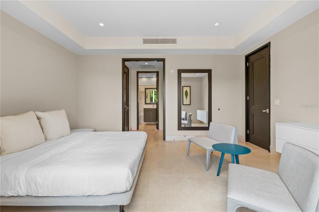 For Sale: $4,150,000 (4 beds, 4 baths, 3461 Square Feet)