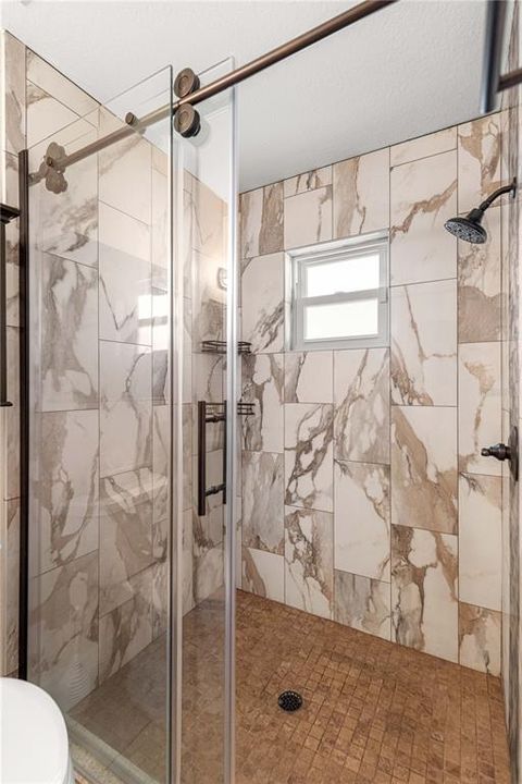 For Sale: $224,900 (3 beds, 2 baths, 1494 Square Feet)