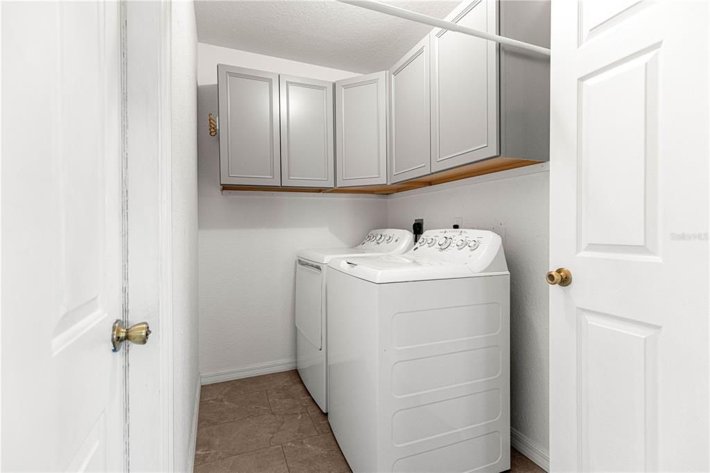 For Sale: $224,900 (3 beds, 2 baths, 1494 Square Feet)