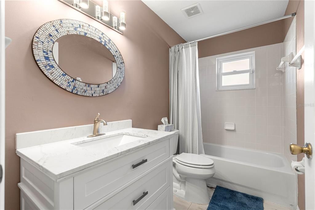 For Sale: $224,900 (3 beds, 2 baths, 1494 Square Feet)