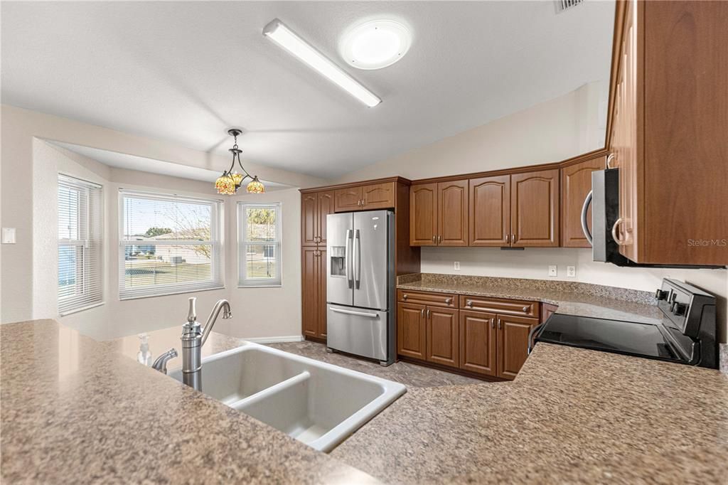 For Sale: $224,900 (3 beds, 2 baths, 1494 Square Feet)