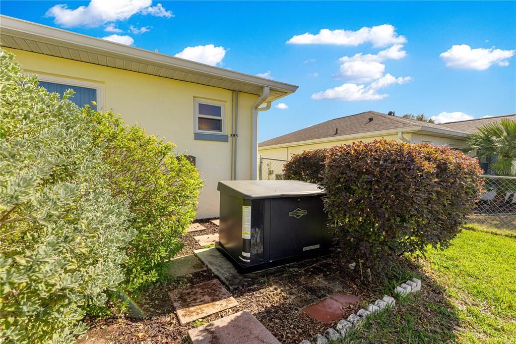 For Sale: $224,900 (3 beds, 2 baths, 1494 Square Feet)